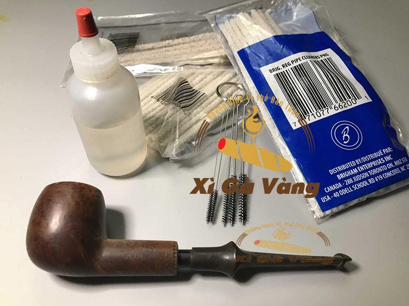 Vệ sinh tẩu cigar thường xuyên